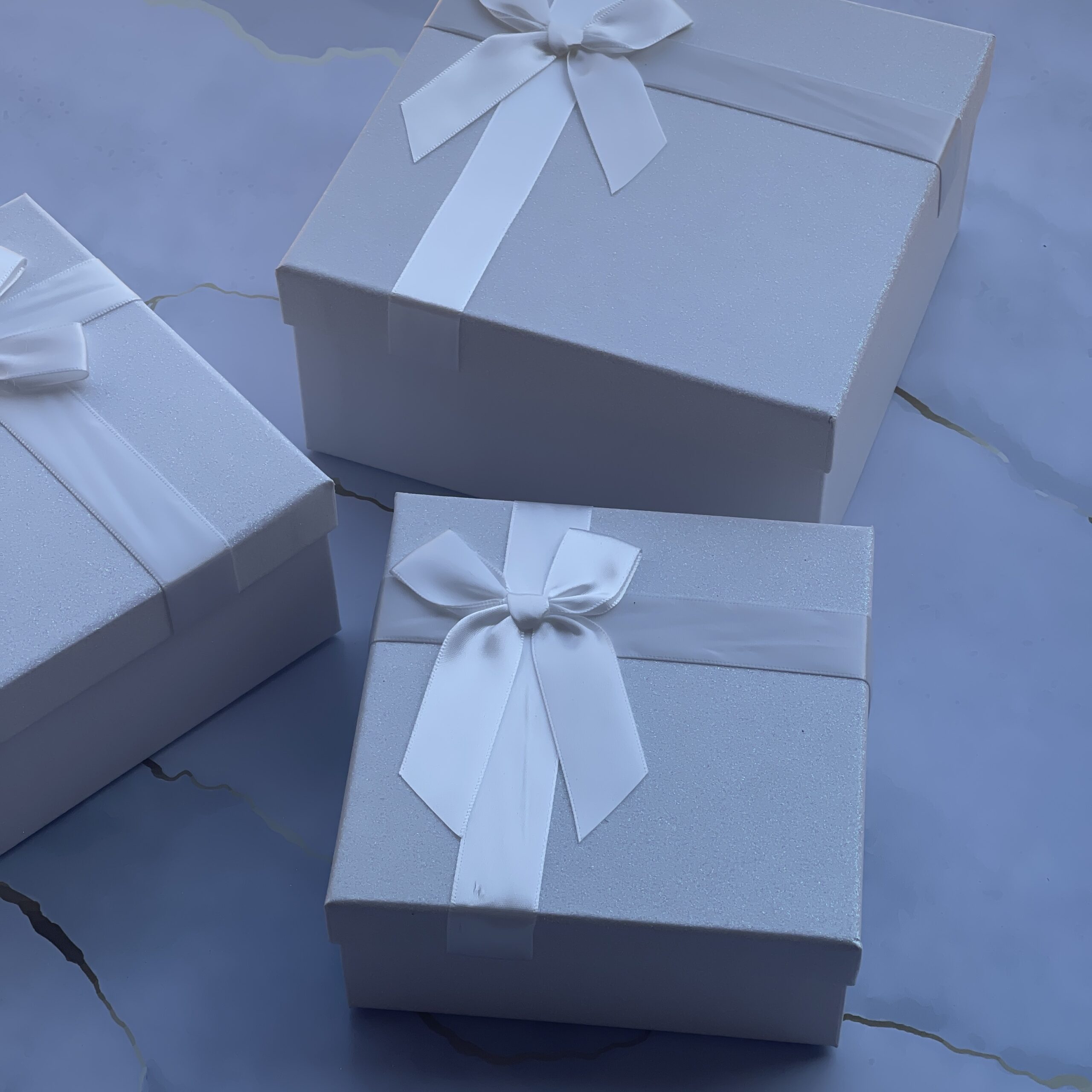 White Glitter Gift Box - Large - Image 3