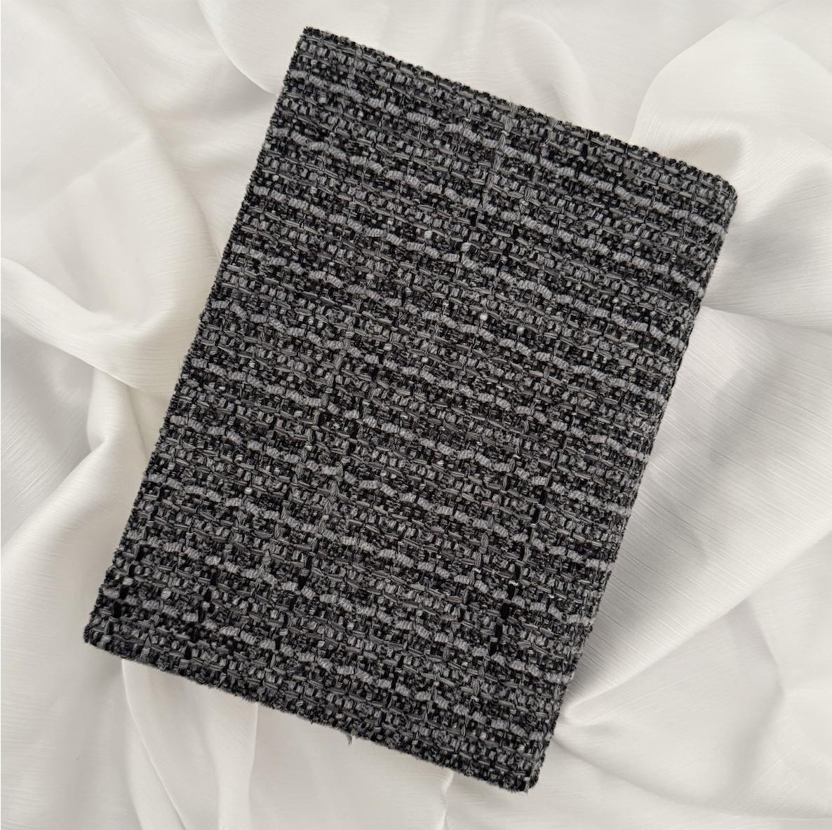 BLACK TWEED QURAN COVER